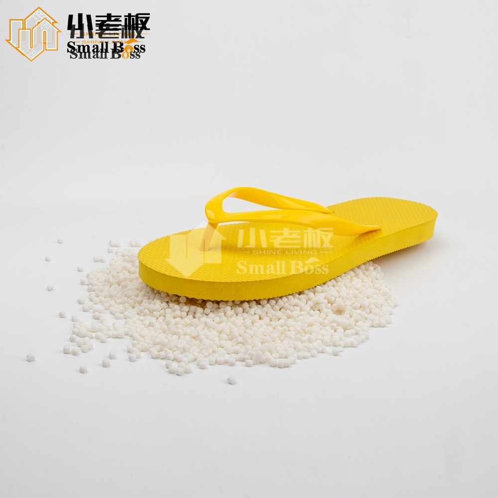 Compuesto de espuma PVC suave y ligera resistente al desgaste para zapatos moldeados por inyección con espuma